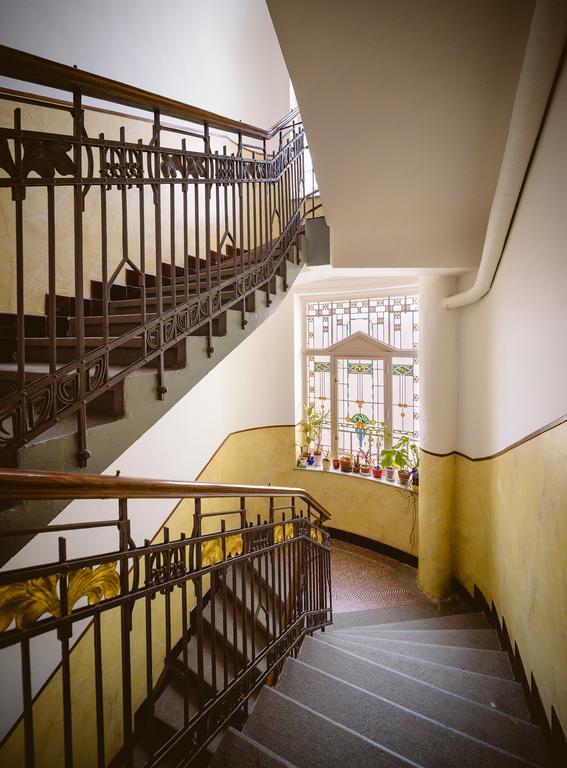 A/C + Terrace Breakfast At Tiffany'S Apartment Prague Exterior photo